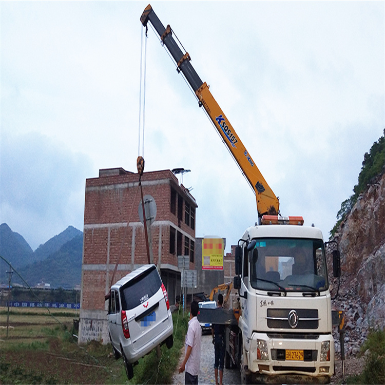 嘉兴道路交通事故救援吊装案例